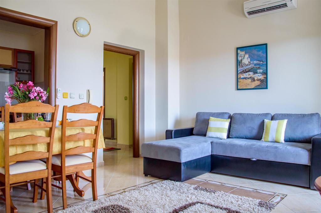 Apartment Roko 우마그 외부 사진
